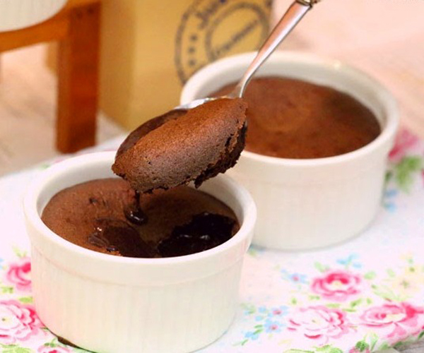 http://www.encyclopediacooking.com/assesst/img/arabic-souffle-recipes-desserts-sweets-in-arabic-middle-eastern-2-recipe.jpg