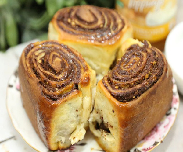          -        pictures arabian cinnabon cinnamon rolls recette recipes in arabic easy