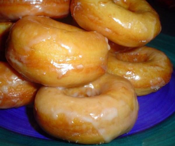 صورة كيفية طريقة عمل دونات الدونات بعجينتي سهله ولذيذة وسريعه pictures arabian doughnut recipes donuts in arabic easy