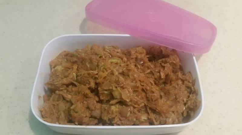 http://www.encyclopediacooking.com/food-recipes-photos/arabic-food-cooking-recipes-in-arabic-how-to-make-tuna-stuffed-filling18.jpg
