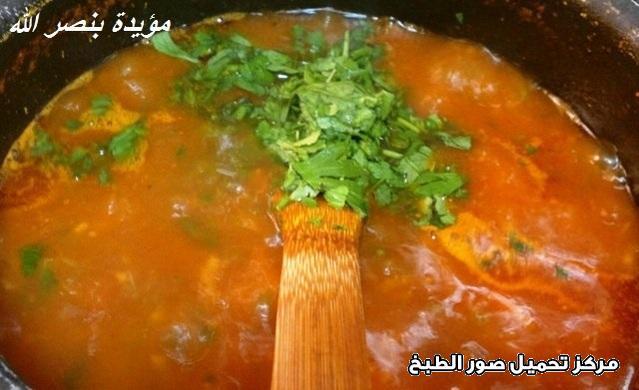 http://www.encyclopediacooking.com/upload_recipes_online/uploads/images_%D8%B3%D9%85%D9%83-%D9%81%D9%8A%D9%84%D9%8A%D9%87-%D8%A8%D8%A7%D9%84%D9%81%D8%B1%D9%86-%D9%85%D8%B9-%D8%B5%D9%84%D8%B5%D9%84%D8%A9-%D8%A7%D9%84%D8%B7%D9%85%D8%A7%D8%B7%D9%85-%D9%88%D8%A7%D9%84%D8%B1%D8%B2-%D8%A7%D9%84%D8%A3%D8%A8%D9%8A%D8%B6-%D8%A8%D8%A7%D9%84%D8%B5%D9%88%D8%B19.jpg
