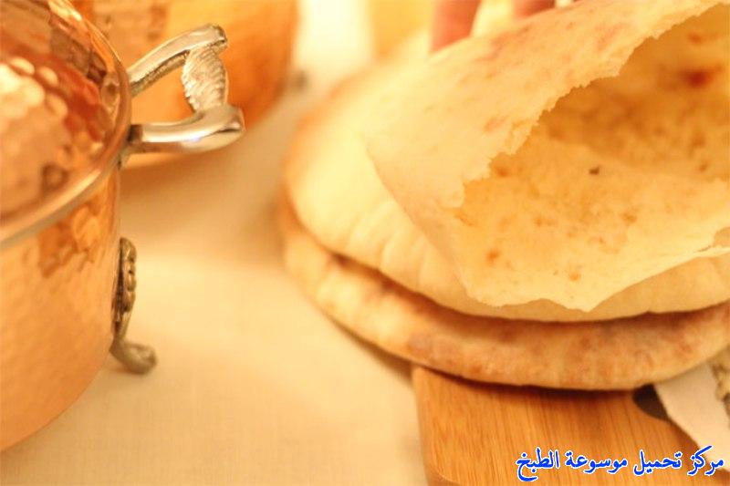 http://www.encyclopediacooking.com/upload_recipes_online/uploads/images_%D8%B5%D9%88%D8%B1%D8%A9-%D8%B7%D8%B1%D9%8A%D9%82%D8%A9-%D8%A7%D9%84%D8%AE%D8%A8%D8%B2-%D8%A7%D9%84%D8%B9%D8%B1%D8%A8%D9%8A-%D8%B7%D8%B1%D9%8A-%D9%88%D9%84%D8%B0%D9%8A%D8%B03.jpg