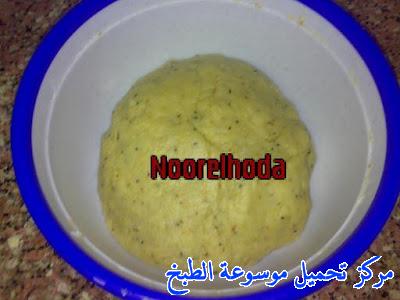 http://www.encyclopediacooking.com/upload_recipes_online/uploads/images_%D8%B7%D8%B1%D9%8A%D9%82%D8%A9-%D8%B9%D9%85%D9%84-%D8%A7%D9%84%D9%82%D8%B1%D8%A7%D9%82%D9%8A%D8%B4-%D8%A7%D9%84%D9%85%D8%B5%D8%B1%D9%8A%D8%A9-%D8%A8%D8%A7%D9%84%D8%B5%D9%88%D8%B1-5.jpg