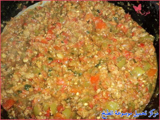http://www.encyclopediacooking.com/upload_recipes_online/uploads/images_%D8%B7%D8%B1%D9%8A%D9%82%D8%A9-%D8%B9%D9%85%D9%84-%D8%A7%D9%84%D9%85%D8%B3%D9%82%D8%B9%D9%87-%D8%A7%D9%84%D9%85%D9%84%D9%83%D9%8A%D9%87-%D8%A8%D8%A7%D9%84%D8%B5%D9%88%D8%B15.jpg