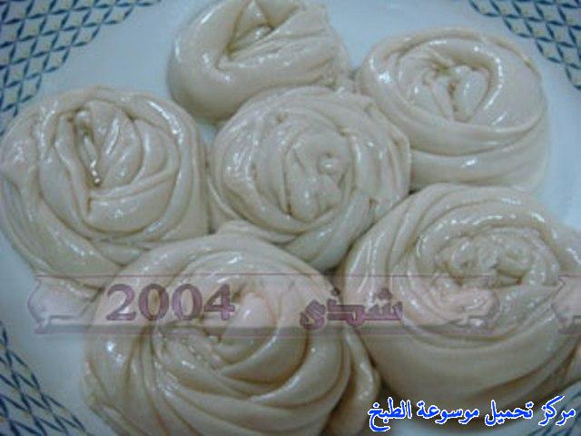 http://www.encyclopediacooking.com/upload_recipes_online/uploads/images_%D8%B7%D8%B1%D9%8A%D9%82%D8%A9-%D8%B9%D9%85%D9%84-%D8%AE%D8%A8%D8%B2-%D8%A7%D9%84%D8%B4%D8%A8%D8%A7%D8%AA%D9%8A-%D8%A7%D9%84%D9%87%D9%86%D8%AF%D9%8A-%D8%A7%D9%84%D9%84%D8%B0%D9%8A%D8%B0-%D9%85%D9%86-%D9%85%D8%B7%D8%A8%D8%AE-%D8%B4%D8%B0%D9%89-%D8%A8%D8%A7%D9%84%D8%B5%D9%88%D8%B17.jpg