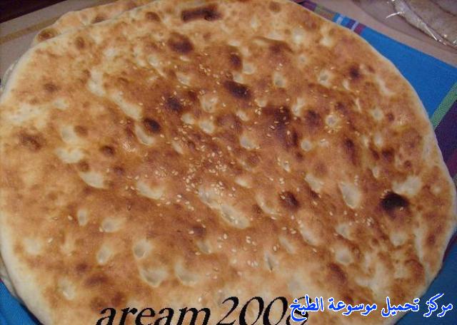 http://www.encyclopediacooking.com/upload_recipes_online/uploads/images_afghanistan-bread-recipe-%D8%B7%D8%B1%D9%8A%D9%82%D8%A9-%D8%B9%D9%85%D9%84-%D8%AE%D8%A8%D8%B2-%D8%A7%D9%84%D8%AA%D9%85%D9%8A%D8%B3-%D9%81%D9%8A-%D8%A7%D9%84%D9%85%D9%86%D8%B2%D9%84-%D8%A8%D8%A7%D9%84%D8%B5%D9%88%D8%B15.jpg