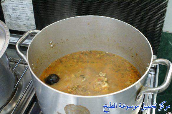 http://www.encyclopediacooking.com/upload_recipes_online/uploads/images_arabic-food-cooking-qatari-cuisine-recipe-12-%D8%B5%D9%88%D8%B1%D8%A9-%D8%A7%D9%83%D9%84%D8%A9-%D9%85%D8%AC%D8%A8%D9%88%D8%B3-%D9%87%D8%A7%D9%85%D9%88%D8%B1-%D9%82%D8%B7%D8%B1%D9%8A-%D9%84%D8%B0%D9%8A%D8%B0-%D9%88%D8%B3%D9%87%D9%84.jpg