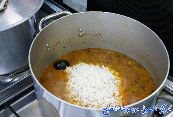 http://www.encyclopediacooking.com/upload_recipes_online/uploads/images_arabic-food-cooking-qatari-cuisine-recipe-13-%D8%B5%D9%88%D8%B1%D8%A9-%D8%A7%D9%83%D9%84%D8%A9-%D9%85%D8%AC%D8%A8%D9%88%D8%B3-%D9%87%D8%A7%D9%85%D9%88%D8%B1-%D9%82%D8%B7%D8%B1%D9%8A-%D9%84%D8%B0%D9%8A%D8%B0-%D9%88%D8%B3%D9%87%D9%84.jpg