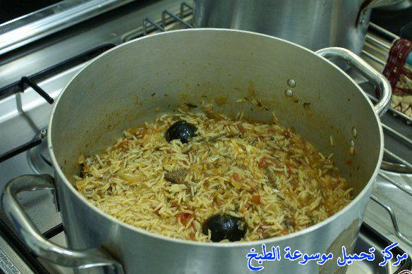 http://www.encyclopediacooking.com/upload_recipes_online/uploads/images_arabic-food-cooking-qatari-cuisine-recipe-14-%D8%B5%D9%88%D8%B1%D8%A9-%D8%A7%D9%83%D9%84%D8%A9-%D9%85%D8%AC%D8%A8%D9%88%D8%B3-%D9%87%D8%A7%D9%85%D9%88%D8%B1-%D9%82%D8%B7%D8%B1%D9%8A-%D9%84%D8%B0%D9%8A%D8%B0-%D9%88%D8%B3%D9%87%D9%84.jpg