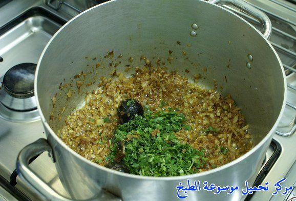 http://www.encyclopediacooking.com/upload_recipes_online/uploads/images_arabic-food-cooking-qatari-cuisine-recipe-6-%D8%B5%D9%88%D8%B1%D8%A9-%D8%A7%D9%83%D9%84%D8%A9-%D9%85%D8%AC%D8%A8%D9%88%D8%B3-%D9%87%D8%A7%D9%85%D9%88%D8%B1-%D9%82%D8%B7%D8%B1%D9%8A-%D9%84%D8%B0%D9%8A%D8%B0-%D9%88%D8%B3%D9%87%D9%84.jpg