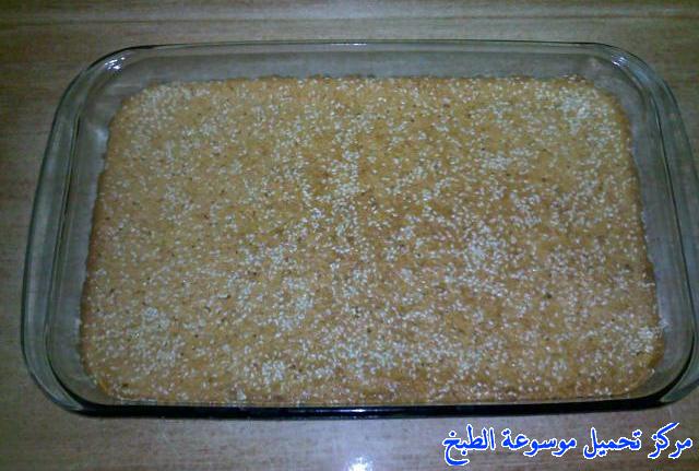 http://www.encyclopediacooking.com/upload_recipes_online/uploads/images_arabic-food-cooking-recipe-2-%D8%B7%D8%B1%D9%8A%D9%82%D8%A9-%D8%B9%D9%85%D9%84-%D8%A8%D8%B3%D8%A8%D9%88%D8%B3%D8%A9-%D8%A8%D8%A7%D9%84%D8%AD%D9%84%D9%8A%D8%A8-%D8%A8%D8%A7%D9%84%D8%B5%D9%88%D8%B1.jpeg