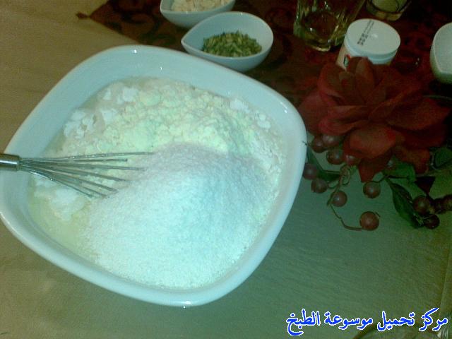 http://www.encyclopediacooking.com/upload_recipes_online/uploads/images_arabic-food-cooking-recipe-3-%D8%B7%D8%B1%D9%8A%D9%82%D8%A9-%D8%B9%D9%85%D9%84-%D8%A8%D8%B3%D8%A8%D9%88%D8%B3%D8%A9-%D8%A8%D8%A7%D9%84%D8%AD%D9%84%D9%8A%D8%A8-%D8%A7%D9%84%D9%85%D8%B1%D9%83%D8%B2-%D8%A8%D8%A7%D9%84%D8%B5%D9%88%D8%B1.jpg