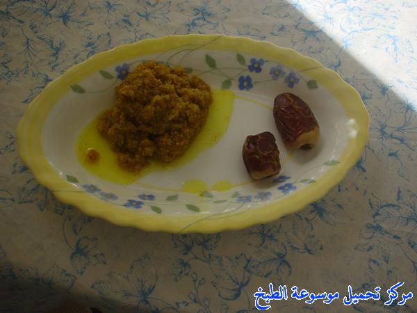 http://www.encyclopediacooking.com/upload_recipes_online/uploads/images_arabic-food-cooking-recipe-4-%D8%B7%D8%B1%D9%8A%D9%82%D8%A9-%D8%B9%D9%85%D9%84-%D8%A7%D9%84%D8%AF%D9%87%D9%86-%D8%A7%D9%84%D9%82%D8%B7%D8%B1%D9%8A-%D8%B3%D9%87%D9%84%D9%87-%D9%85%D8%B1%D8%A9-%D9%88%D9%84%D8%B0%D9%8A%D8%B0-%D8%A8%D8%A7%D9%84%D8%B5%D9%88%D8%B1.jpg