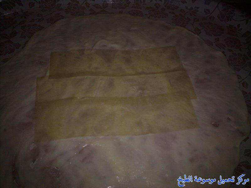 http://www.encyclopediacooking.com/upload_recipes_online/uploads/images_arabic-food-cooking-saudi-arabia-cuisine-food-recipes-4-%D8%B5%D9%88%D8%B1%D8%A9-%D8%A7%D9%83%D9%84%D8%A9-%D8%A7%D9%84%D9%85%D8%B7%D8%A8%D9%82-%D8%A7%D9%84%D8%B3%D8%B9%D9%88%D8%AF%D9%8A-%D8%A3%D9%88-%D8%A8%D8%A7%D9%84%D8%B7%D8%B1%D9%8A%D9%82%D8%A9-%D8%A7%D9%84%D8%B3%D8%B9%D9%88%D8%AF%D9%8A%D8%A9.jpg