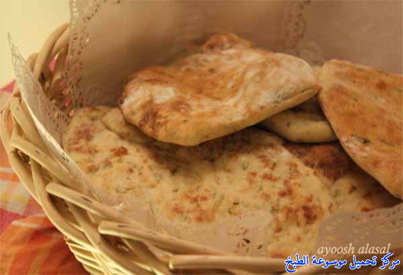 http://www.encyclopediacooking.com/upload_recipes_online/uploads/images_cheddar-cheese-bread-recipe-%D8%AE%D8%A8%D8%B2-%D8%A7%D9%84%D8%B4%D9%8A%D8%AF%D8%B1.jpg
