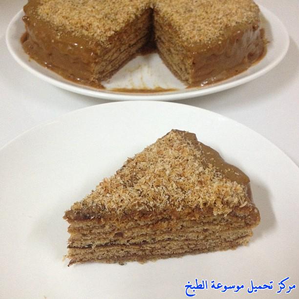 http://www.encyclopediacooking.com/upload_recipes_online/uploads/images_cooking-recipes-in-arabic-language-%D8%B7%D8%B1%D9%8A%D9%82%D8%A9-%D8%B9%D9%85%D9%84-%D9%83%D9%8A%D9%83%D8%A9-%D8%A7%D9%84%D8%AE%D8%B4%D8%A8-%D9%84%D8%B0%D9%8A%D8%B0-%D9%88-%D8%B3%D9%87%D9%84-%D8%A8%D8%A7%D9%84%D8%B5%D9%88%D8%B1.jpg