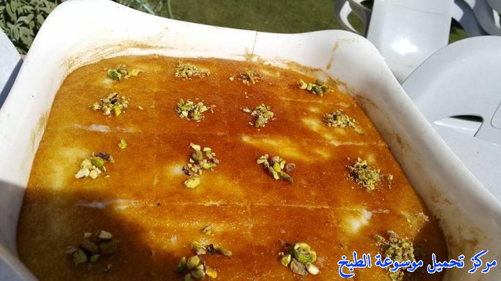 http://www.encyclopediacooking.com/upload_recipes_online/uploads/images_easy-basbousa-arabic-recipe-%D8%A8%D8%B3%D8%A8%D9%88%D8%B3%D8%A9-%D8%A8%D8%A7%D9%84%D9%82%D8%B4%D8%B7%D8%A9-%D9%81%D9%84%D8%B3%D8%B7%D9%8A%D9%86%D9%8A%D8%A9-%D8%A8%D8%A7%D9%84%D8%B5%D9%88%D8%B13.jpg