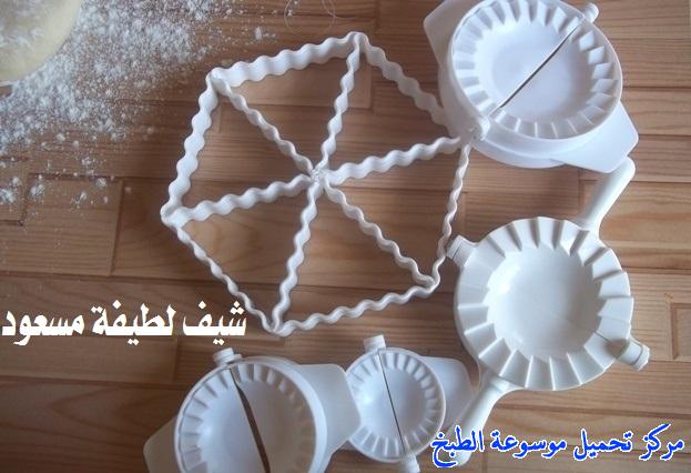 http://www.encyclopediacooking.com/upload_recipes_online/uploads/images_easy-cooking-samosa-recipes-in-arabic-%D8%B5%D9%88%D8%B1%D8%A9-%D8%B9%D9%85%D9%84-%D8%B3%D9%85%D8%A8%D9%88%D8%B3%D8%A9-%D9%84%D8%B7%D9%8A%D9%81%D8%A9-%D9%85%D8%B3%D8%B9%D9%88%D8%AF13.jpg