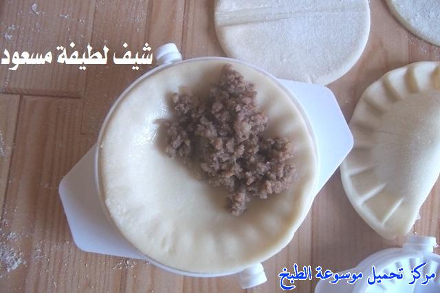 http://www.encyclopediacooking.com/upload_recipes_online/uploads/images_easy-cooking-samosa-recipes-in-arabic-%D8%B5%D9%88%D8%B1%D8%A9-%D8%B9%D9%85%D9%84-%D8%B3%D9%85%D8%A8%D9%88%D8%B3%D8%A9-%D9%84%D8%B7%D9%8A%D9%81%D8%A9-%D9%85%D8%B3%D8%B9%D9%88%D8%AF28.jpg
