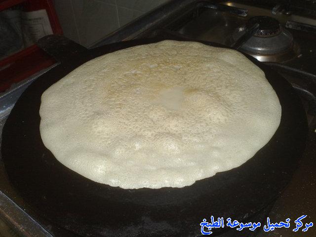 http://www.encyclopediacooking.com/upload_recipes_online/uploads/images_easy-egyptian-bread-cooking-food-dishes-recipes5.jpg