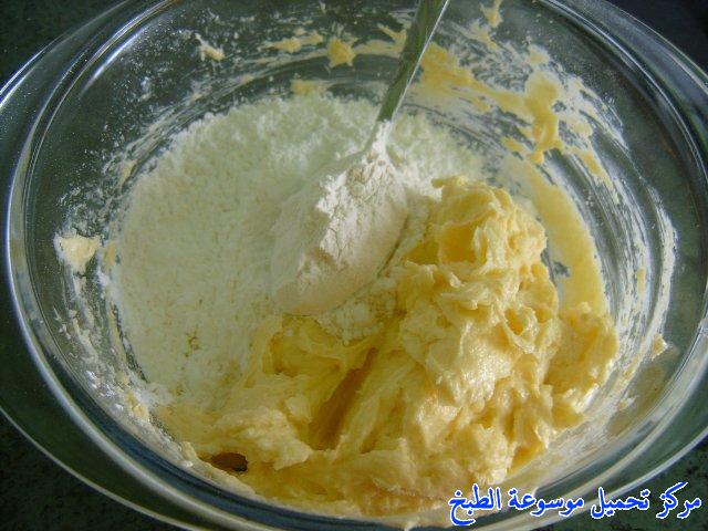 http://www.encyclopediacooking.com/upload_recipes_online/uploads/images_easy-make-algerian-dessert-recipe-2-%D8%B5%D9%88%D8%B1-%D8%A7%D9%83%D9%84%D8%A9-%D9%88%D8%B5%D9%81%D8%A9-%D8%AD%D9%84%D9%88%D9%89-%D8%A7%D9%84%D9%82%D9%84%D9%88%D8%A8-%D8%A7%D9%84%D8%B5%D8%BA%D9%8A%D8%B1%D8%A9-%D8%A7%D9%84%D8%AC%D8%B2%D8%A7%D8%A6%D8%B1%D9%8A%D8%A9.jpg