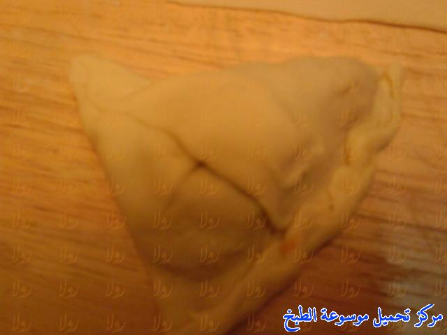 http://www.encyclopediacooking.com/upload_recipes_online/uploads/images_easy-samosa-recipe-in-arabic-%D8%B5%D9%88%D8%B1%D8%A9-%D8%B3%D9%85%D8%A8%D9%88%D8%B3%D8%A9-%D8%A7%D9%84%D8%A8%D8%B7%D8%A7%D8%B7%D8%B3-%D8%A7%D9%84%D9%87%D9%86%D8%AF%D9%8A%D8%A9-%D8%A7%D9%84%D9%85%D8%B6%D8%A8%D9%88%D8%B7%D9%87-%D8%A8%D8%A7%D9%84%D8%B5%D9%88%D8%B1-%D8%B3%D9%87%D9%84%D9%878.jpg