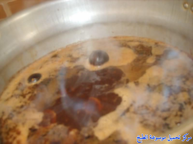 http://www.encyclopediacooking.com/upload_recipes_online/uploads/images_fish-sayadieh-recipe-in-arabic-%D8%B5%D9%8A%D8%A7%D8%AF%D9%8A%D8%A9-%D8%A7%D9%84%D8%B3%D9%85%D9%83-%D8%A7%D9%84%D8%AD%D8%AC%D8%A7%D8%B2%D9%8A%D8%A913.jpg