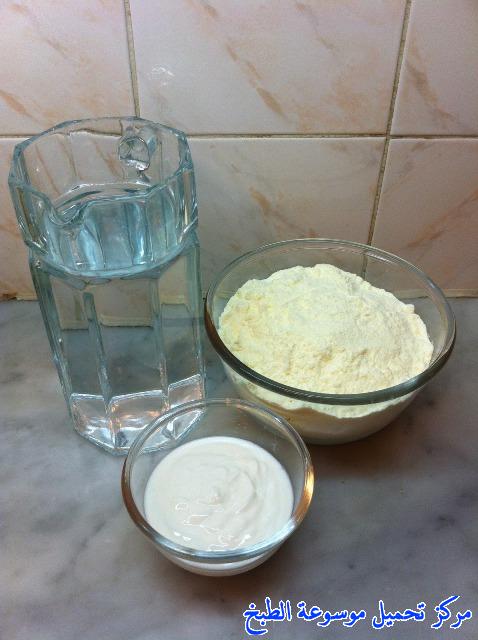 http://www.encyclopediacooking.com/upload_recipes_online/uploads/images_homemade-yogurt-recipes-%D8%B7%D8%B1%D9%8A%D9%82%D8%A9-%D8%B9%D9%85%D9%84-%D8%A7%D9%84%D9%84%D8%A8%D9%86-%D8%A7%D9%84%D8%B1%D8%A7%D9%8A%D8%A8-%D8%A7%D9%84%D8%B2%D8%A8%D8%A7%D8%AF%D9%8A-%D9%81%D9%89-%D8%A7%D9%84%D9%85%D9%86%D8%B2%D9%84-%D8%A8%D8%A7%D9%84%D8%B5%D9%88%D8%B12.jpg