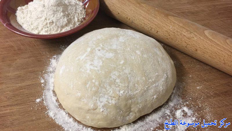 http://www.encyclopediacooking.com/upload_recipes_online/uploads/images_how-to-make-dough-at-home-recipe-in-arabic%D8%B7%D8%B1%D9%8A%D9%82%D8%A9-%D8%B9%D9%85%D9%84-%D8%B9%D8%AC%D9%8A%D9%86%D8%A9-%D8%A7%D9%84%D8%B9%D8%B4%D8%B1-%D8%AF%D9%82%D8%A7%D8%A6%D9%82-%D8%A8%D8%A7%D9%84%D8%B5%D9%88%D8%B1-%D9%81%D8%B1%D9%88%D8%AD%D8%A9-%D8%A7%D9%84%D8%A7%D9%85%D8%A7%D8%B1%D8%A7%D8%AA00.jpg