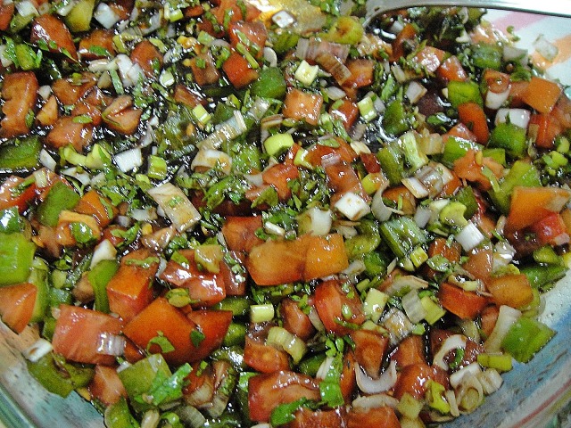 http://www.encyclopediacooking.com/upload_recipes_online/uploads/images_how-to-make-easy-homemade-fried-aubergine-pomegranate-molasses-salad-recipe5.jpg