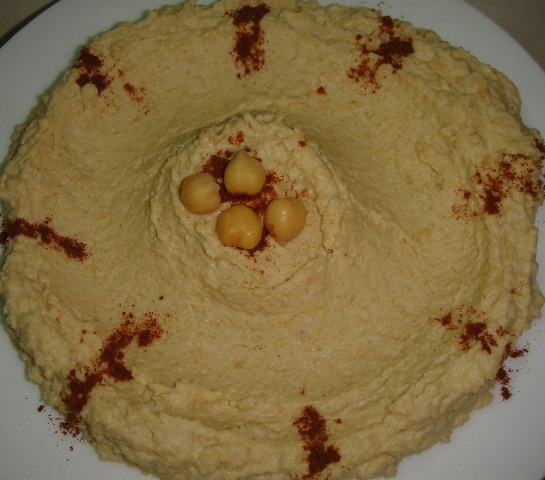 http://www.encyclopediacooking.com/upload_recipes_online/uploads/images_how-to-make-easy-homemade-hummus-tahini-recipe6.jpg