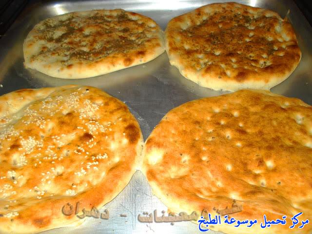 http://www.encyclopediacooking.com/upload_recipes_online/uploads/images_how-to-make-khubz-arabic-bread-recipe-%D8%B7%D8%B1%D9%8A%D9%82%D8%A9-%D9%88%D9%83%D9%8A%D9%81%D9%8A%D8%A9-%D8%B9%D9%85%D9%84-%D9%88%D8%B5%D9%86%D8%A7%D8%B9%D8%A9-%D8%A7%D9%84%D8%AE%D8%A8%D8%B2-%D9%81%D9%8A-%D8%A7%D9%84%D9%81%D8%B1%D9%86-%D8%A8%D8%A7%D9%84%D8%A8%D9%8A%D8%AA-%D8%A8%D8%A7%D9%84%D8%B5%D9%88%D8%B117.jpg