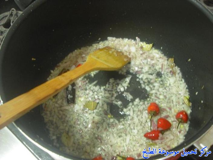 http://www.encyclopediacooking.com/upload_recipes_online/uploads/images_how-to-make-saudi-kabsa-rice-%D9%83%D8%A8%D8%B3%D8%A9-%D8%A7%D9%84%D9%84%D8%AD%D9%85-%D8%A7%D9%84%D8%AD%D9%85%D8%B1%D8%A7%D8%A1.jpg