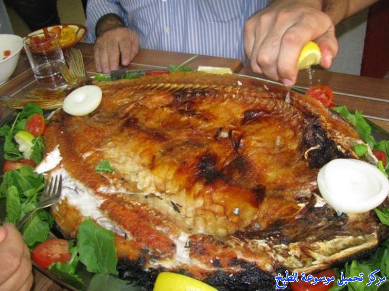 http://www.encyclopediacooking.com/upload_recipes_online/uploads/images_iraqi-fish-masgouf-recipe-%D8%B3%D9%85%D9%83-%D9%85%D8%B3%D9%83%D9%88%D9%81-%D8%B9%D9%84%D9%89-%D8%A7%D9%84%D8%B7%D8%B1%D9%8A%D9%82%D9%87-%D8%A7%D9%84%D8%B9%D8%B1%D8%A7%D9%82%D9%8A%D9%87.jpg