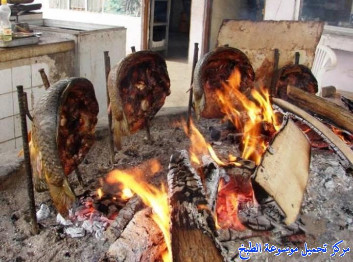 http://www.encyclopediacooking.com/upload_recipes_online/uploads/images_iraqi-fish-masgouf-recipe-%D8%B3%D9%85%D9%83-%D9%85%D8%B3%D9%83%D9%88%D9%81-%D8%B9%D9%84%D9%89-%D8%A7%D9%84%D8%B7%D8%B1%D9%8A%D9%82%D9%87-%D8%A7%D9%84%D8%B9%D8%B1%D8%A7%D9%82%D9%8A%D9%876.jpg