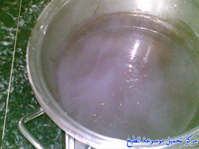 http://www.encyclopediacooking.com/upload_recipes_online/uploads/images_make-mahalabia-dessert-recipe-in-arabic-%D9%85%D9%87%D9%84%D8%A8%D9%8A%D8%A9-%D8%A7%D9%84%D8%B3%D9%85%D9%8A%D8%AF-%D8%A8%D8%A7%D9%84%D9%83%D8%A7%D9%83%D8%A7%D9%883.jpg