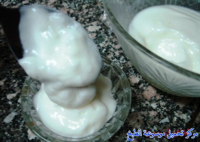 http://www.encyclopediacooking.com/upload_recipes_online/uploads/images_mayonnaise-recipe-%D8%B7%D8%B1%D9%8A%D9%82%D8%A9-%D8%B9%D9%85%D9%84-%D8%B5%D9%84%D8%B5%D8%A9-%D9%88%D8%B5%D9%88%D8%B5-%D8%A7%D9%84%D9%85%D8%A7%D9%8A%D9%88%D9%86%D9%8A%D8%B2-%D8%A7%D9%84%D9%85%D9%86%D8%B2%D9%84%D9%8A5.jpg