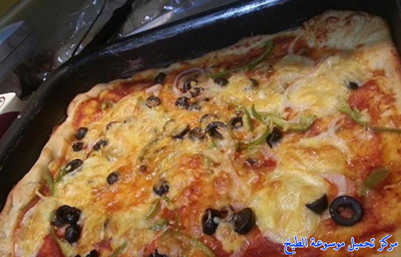 http://www.encyclopediacooking.com/upload_recipes_online/uploads/images_pizza-margherita-italian-recipe-%D8%A8%D9%8A%D8%AA%D8%B2%D8%A7-%D9%85%D8%A7%D8%B1%D8%AC%D8%B1%D9%8A%D8%AA%D8%A7-%D8%A7%D9%84%D8%A7%D9%8A%D8%B7%D8%A7%D9%84%D9%8A%D8%A9-%D8%A8%D8%A7%D9%84%D8%B5%D9%88%D8%B14.jpg