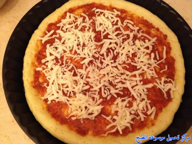 http://www.encyclopediacooking.com/upload_recipes_online/uploads/images_pizza-recipe-easy-%D8%B7%D8%B1%D9%8A%D9%82%D8%A9-%D8%B9%D9%85%D9%84-%D8%A7%D9%84%D8%A8%D9%8A%D8%AA%D8%B2%D8%A7-%D8%A8%D8%A7%D9%84%D8%B5%D9%88%D8%B1-%D8%AE%D8%B7%D9%88%D8%A9-%D8%AE%D8%B7%D9%88%D8%A910.jpg