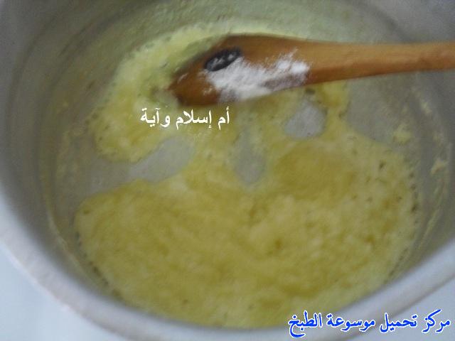 http://www.encyclopediacooking.com/upload_recipes_online/uploads/images_recette-cuisine-tunisienne-en-arabe-%D8%A7%D9%84%D9%83%D9%8A%D8%B4-%D8%A8%D8%A7%D9%84%D8%AA%D9%88%D9%86%D8%A9-%D9%88%D8%A7%D9%84%D8%A8%D8%B4%D8%A7%D9%85%D9%8A%D9%846.jpg