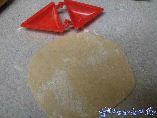 http://www.encyclopediacooking.com/upload_recipes_online/uploads/images_samosa-maker-%D9%82%D8%B7%D8%A7%D8%B9%D8%A9-%D8%A7%D9%84%D8%B3%D9%85%D8%A8%D9%88%D8%B3%D9%8713.jpg