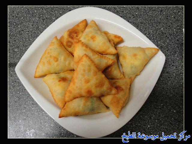 http://www.encyclopediacooking.com/upload_recipes_online/uploads/images_samosa-recipe%D8%B7%D8%B1%D9%8A%D9%82%D8%A9-%D8%B9%D9%85%D9%84-%D8%A8%D9%81-%D8%B3%D9%85%D8%A8%D9%88%D8%B3%D8%A9-%D8%B0%D9%87%D8%A8%D9%8A%D8%A9-%D9%84%D8%B0%D9%8A%D8%B0%D8%A96.jpg