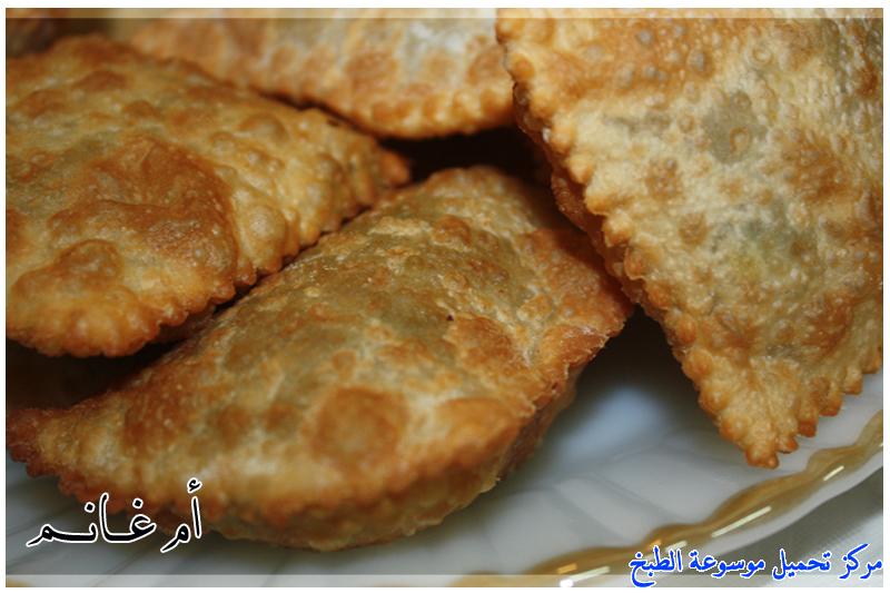 http://www.encyclopediacooking.com/upload_recipes_online/uploads/images_samosa-recipe%D8%B7%D8%B1%D9%8A%D9%82%D8%A9-%D8%B9%D9%85%D9%84-%D8%B3%D9%85%D8%A8%D9%88%D8%B3%D8%A9-%D8%A7%D9%84%D8%A8%D9%81-%D9%85%D9%86-%D9%85%D8%B7%D8%A8%D8%AE%D9%8A.jpg