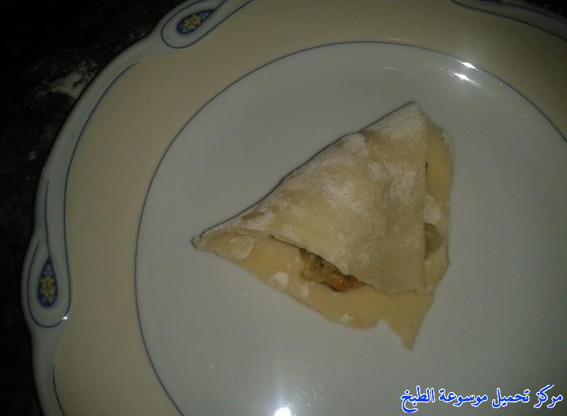 http://www.encyclopediacooking.com/upload_recipes_online/uploads/images_samosa-recipe-%D8%B5%D9%88%D8%B1%D8%A9-%D8%B3%D9%85%D8%A8%D9%88%D8%B3%D8%A9-%D8%A7%D9%84%D8%A8%D8%B7%D8%A7%D8%B7%D8%B312.jpg