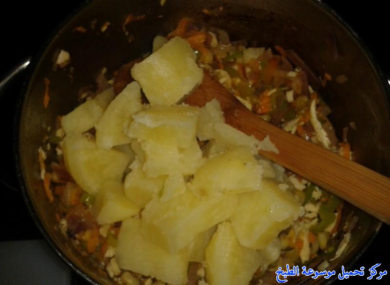 http://www.encyclopediacooking.com/upload_recipes_online/uploads/images_samosa-recipe-%D8%B5%D9%88%D8%B1%D8%A9-%D8%B3%D9%85%D8%A8%D9%88%D8%B3%D8%A9-%D8%A7%D9%84%D8%A8%D8%B7%D8%A7%D8%B7%D8%B34.jpg