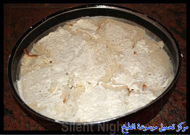 http://www.encyclopediacooking.com/upload_recipes_online/uploads/images_toast-bread-recipe-in-arabic-%D8%B5%D9%8A%D9%86%D9%8A%D8%A9-%D8%A7%D9%84%D8%AA%D9%88%D8%B3%D8%AA-%D8%A8%D8%A7%D9%84%D8%AF%D8%AC%D8%A7%D8%AC-%D9%84%D8%B0%D9%8A%D8%B0%D9%87-%D8%A8%D8%A7%D9%84%D8%B5%D9%88%D8%B112.jpg