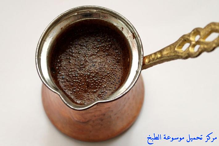 http://www.encyclopediacooking.com/upload_recipes_online/uploads/images_turkish-coffee-%D8%B7%D8%B1%D9%8A%D9%82%D8%A9-%D8%B9%D9%85%D9%84-%D8%A7%D9%84%D9%82%D9%87%D9%88%D8%A9-%D8%A7%D9%84%D8%AA%D8%B1%D9%83%D9%8A%D8%A96.jpg