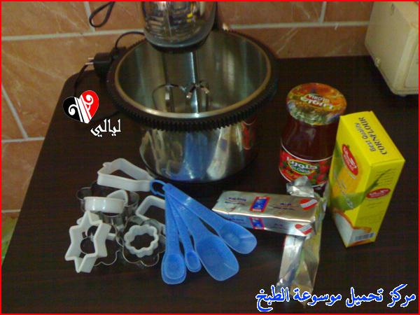 http://www.encyclopediacooking.com/upload_recipes_online/uploads/images_yemeni-cooking-food-dishes-recipes-pictures-%D8%A7%D9%84%D8%A8%D8%B3%D9%83%D9%88%D9%8A%D8%AA-%D8%A7%D9%84%D9%8A%D9%85%D9%86%D9%8A-%D8%A7%D9%84%D9%81%D8%A7%D8%AE%D8%B1.jpg