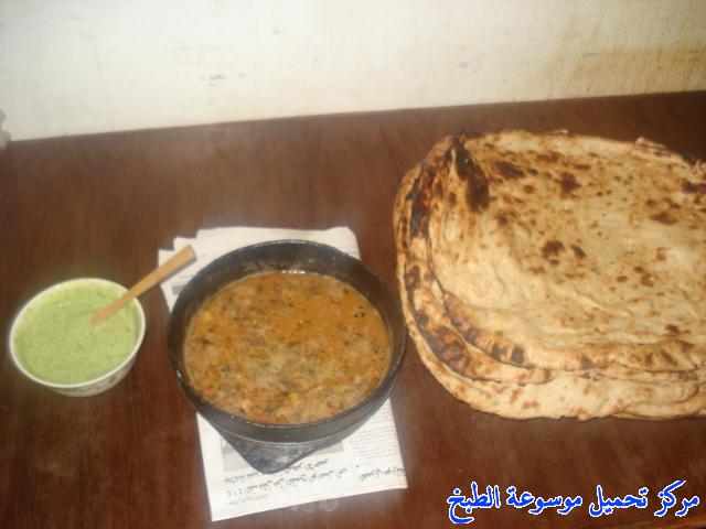 http://www.encyclopediacooking.com/upload_recipes_online/uploads/images_yemeni-cooking-food-dishes-recipes-pictures6-%D8%A7%D9%84%D8%B3%D9%84%D8%AA%D8%A9-%D8%A7%D9%84%D8%B5%D9%86%D8%B9%D8%A7%D9%86%D9%8A%D8%A9-%D8%A7%D9%84%D9%8A%D9%85%D9%86%D9%8A%D8%A9.jpg