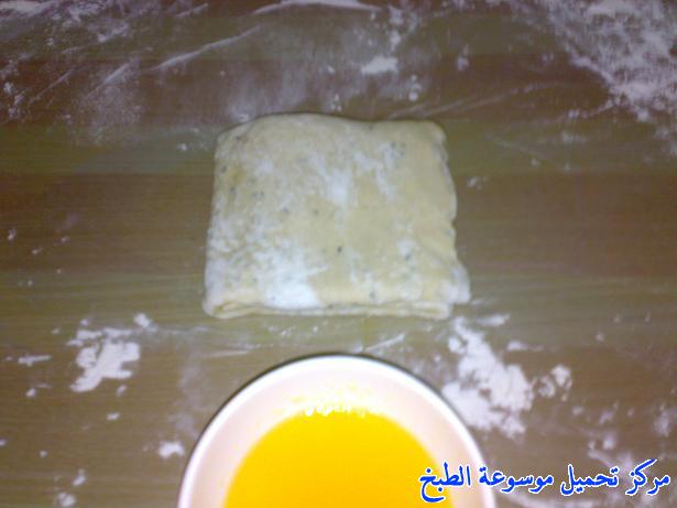 http://www.encyclopediacooking.com/upload_recipes_online/uploads/images_yemeni-cooking-food-dishes-recipes-pictures8-%D8%AE%D8%A8%D8%B2-%D8%A7%D9%84%D9%85%D9%84%D9%88%D8%AD-%D8%A7%D9%84%D9%8A%D9%85%D9%86%D9%8A-%D8%A8%D8%A7%D9%84%D8%B5%D8%A7%D8%AC.jpg